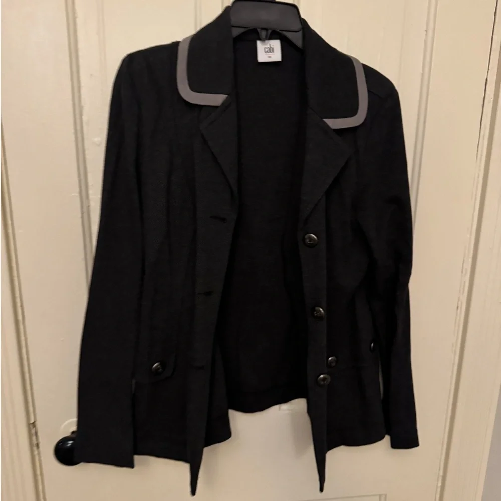 Cabi Women’s Black Tailored Button-Front Jacket - EUC - Picture 2 of 5